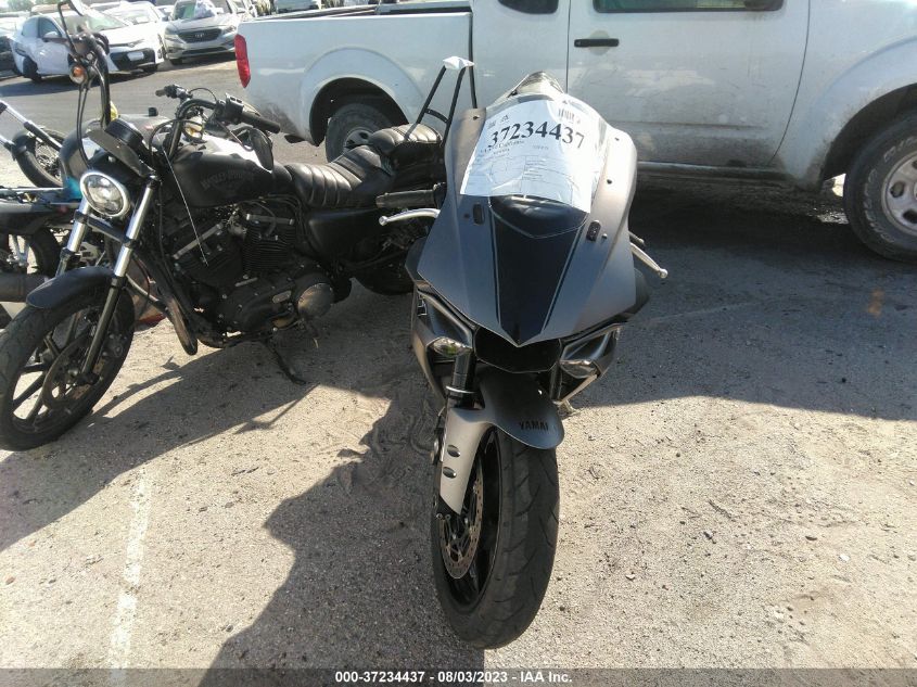 2016 YAMAHA YZFR1S C JYARN42Y3GA000111