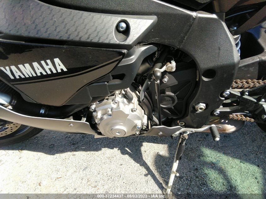 2016 YAMAHA YZFR1S C JYARN42Y3GA000111