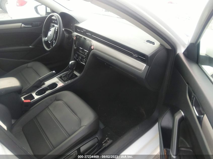 2022 VOLKSWAGEN PASSAT 2.0T SE - 1VWSA7A35NC008086