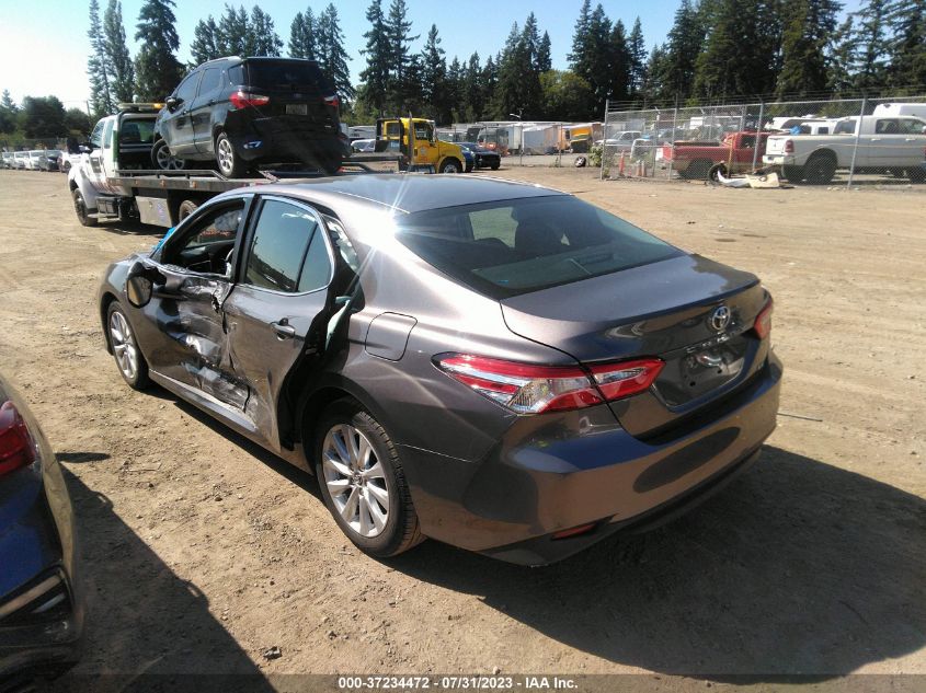 2018 TOYOTA CAMRY LE/SE/XLE/L - 4T1B11HK5JU012569