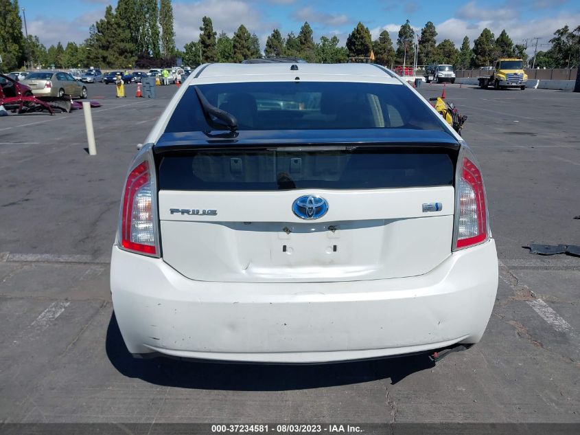 2015 TOYOTA PRIUS FOUR - JTDKN3DU3F0455085