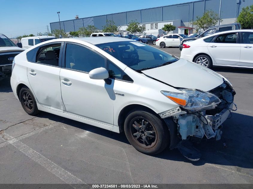 2015 TOYOTA PRIUS FOUR - JTDKN3DU3F0455085