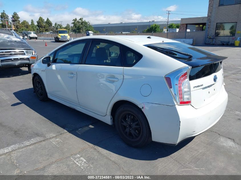 2015 TOYOTA PRIUS FOUR - JTDKN3DU3F0455085