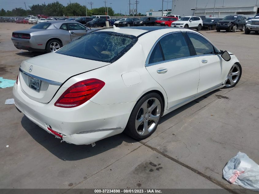 2015 MERCEDES-BENZ S-CLASS S 550 - WDDUG8CB1FA148921