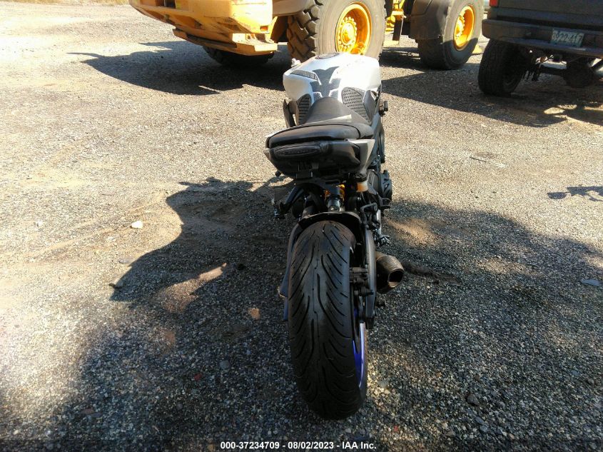 2015 YAMAHA FZ09 JYARN33E7FA007186