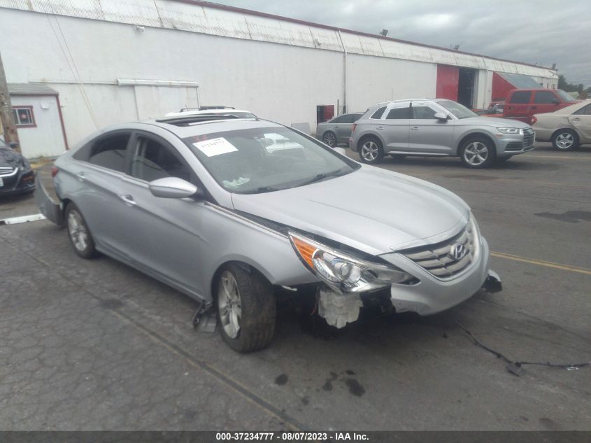 2013 HYUNDAI SONATA SE - 5NPEC4AB0DH615581