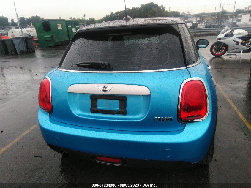 2015 MINI COOPER HARDTOP 4 DOOR WMWXS5C56FT827096