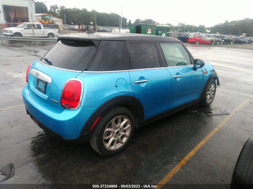 2015 MINI COOPER HARDTOP 4 DOOR WMWXS5C56FT827096