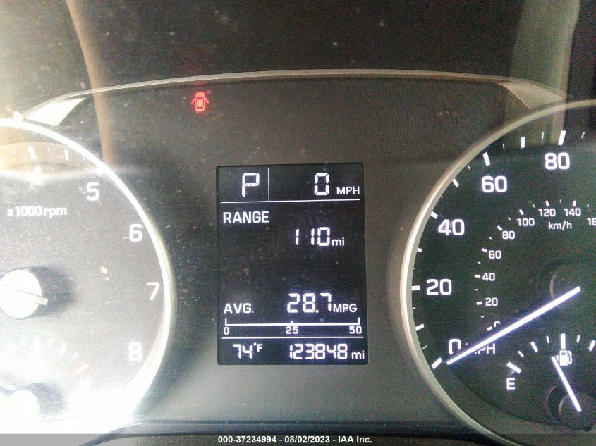 2017 HYUNDAI ELANTRA SE - 5NPD74LF3HH177032