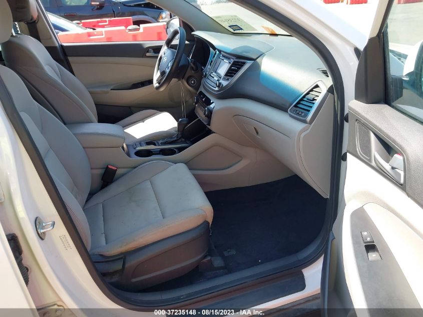 2016 HYUNDAI TUCSON SE - KM8J23A42GU106885