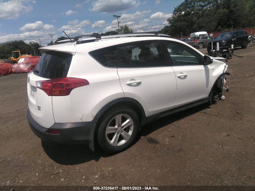 VIN JTMRFREV6DD011145 2013 TOYOTA RAV4 no.4