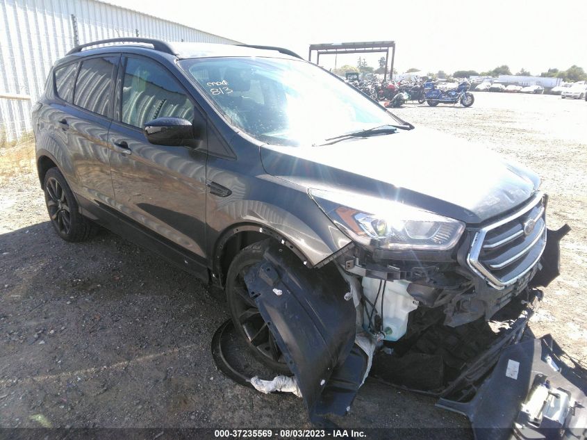 2017 FORD ESCAPE SE - 1FMCU0GD3HUF08845