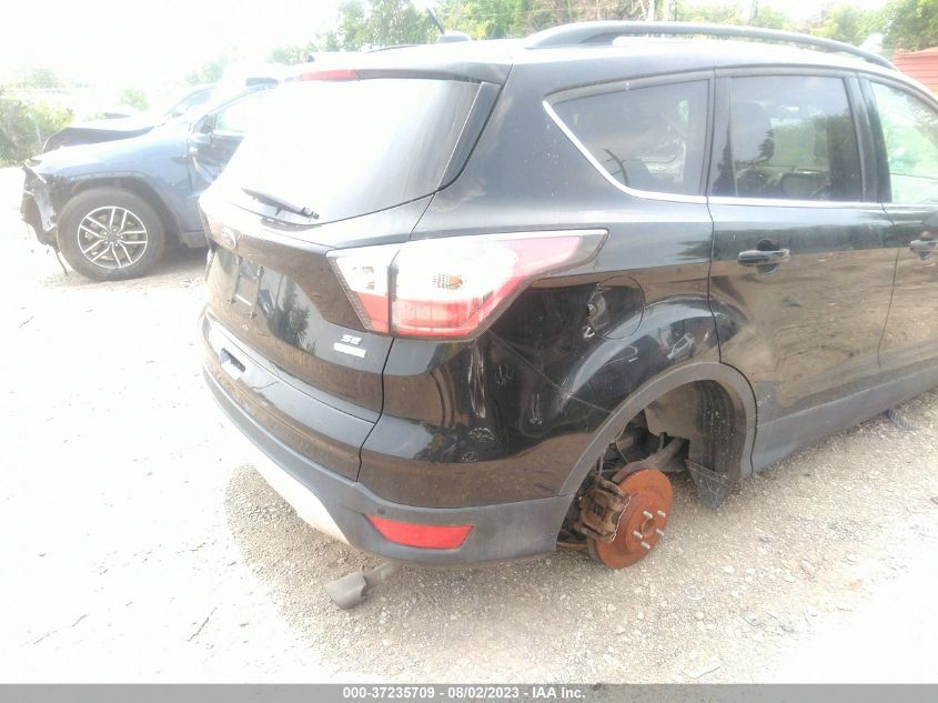 2017 FORD ESCAPE SE - 1FMCU0GD9HUA60160