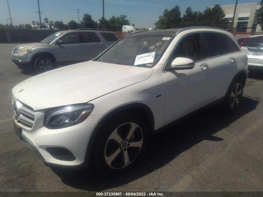 WDC0G5EB6KF611082 Mercedes-Benz GLC 350E 2