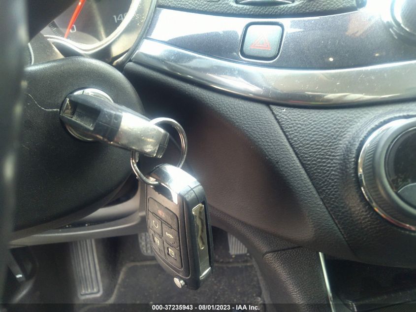 2016 CHEVROLET IMPALA LT - 2G1105SA8G9183163