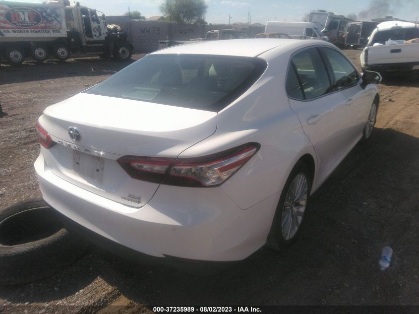 2018 TOYOTA CAMRY HYBRID LE - 4T1B21HK3JU001275