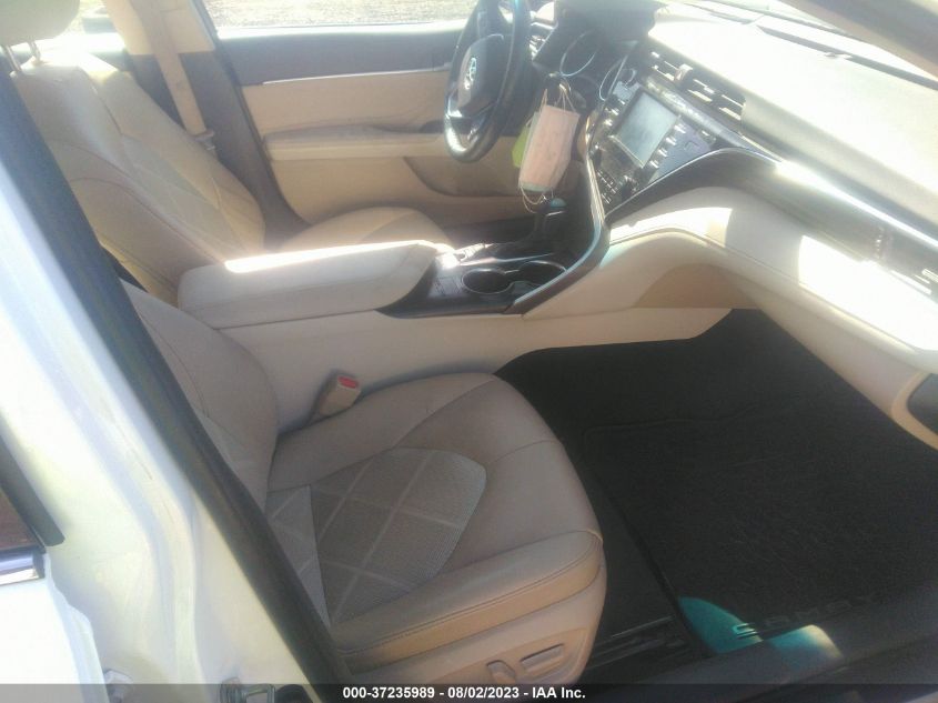 2018 TOYOTA CAMRY HYBRID LE - 4T1B21HK3JU001275