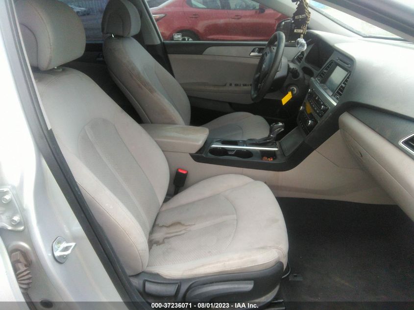 2016 HYUNDAI SONATA 2.4L SE - 5NPE24AF8GH329018