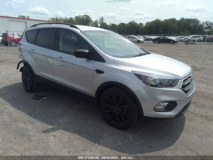 2019 FORD ESCAPE SE - 1FMCU9GD7KUB30542