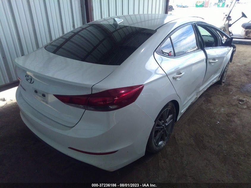 VIN 5NPD84LF9JH303056 2018 HYUNDAI ELANTRA SEL