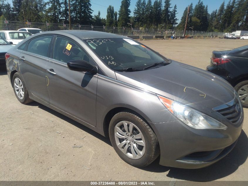 2013 HYUNDAI SONATA GLS - 5NPEB4AC3DH575573