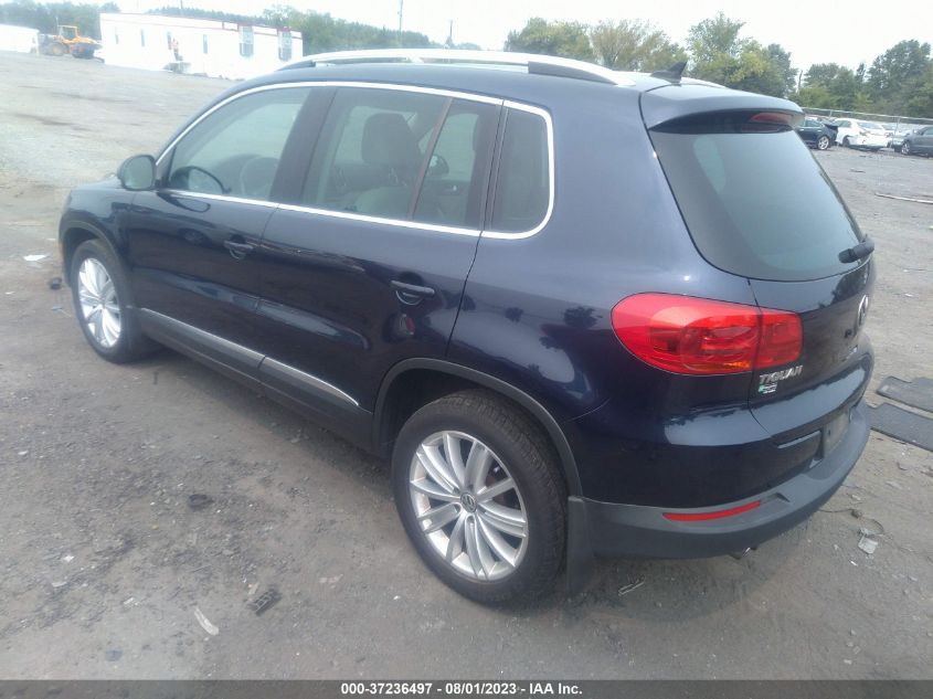 2015 VOLKSWAGEN TIGUAN SE - WVGBV7AX2FW577449