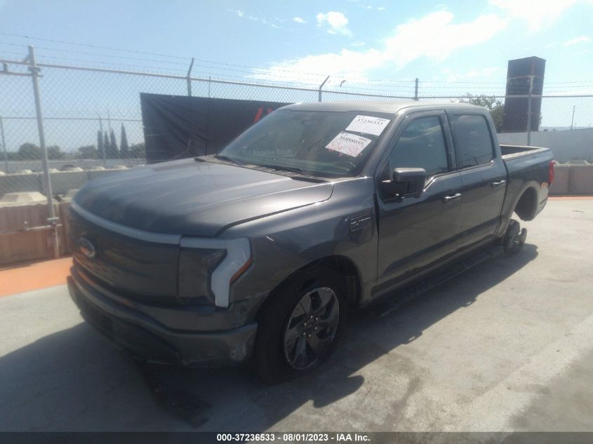 2023 FORD F-150 LIGHTNING LARIAT 1FTVW1EVXPWG04838
