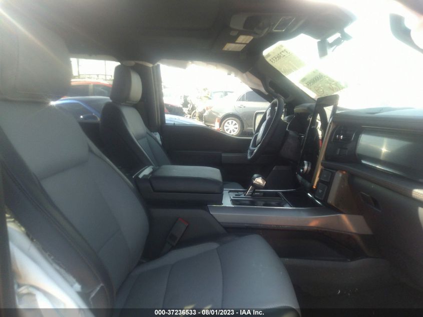 2023 FORD F-150 LIGHTNING LARIAT 1FTVW1EVXPWG04838