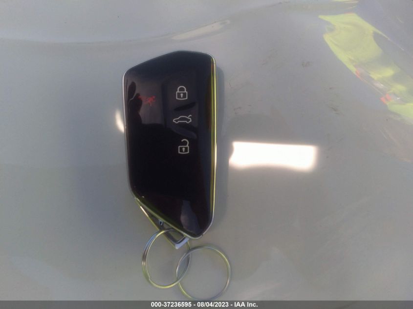 2022 VOLKSWAGEN ID.4 PRO WVGJNPE2XNP039973