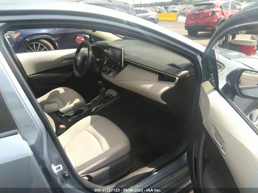 VIN JTDEPRAEXLJ064397 2020 TOYOTA COROLLA LE