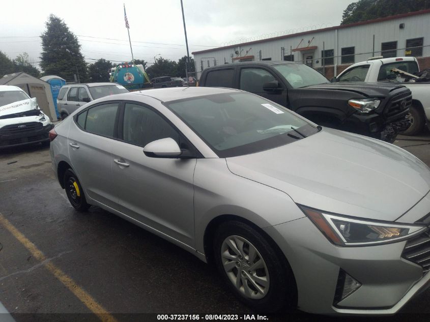 2019 HYUNDAI ELANTRA SE - 5NPD74LF4KH457761