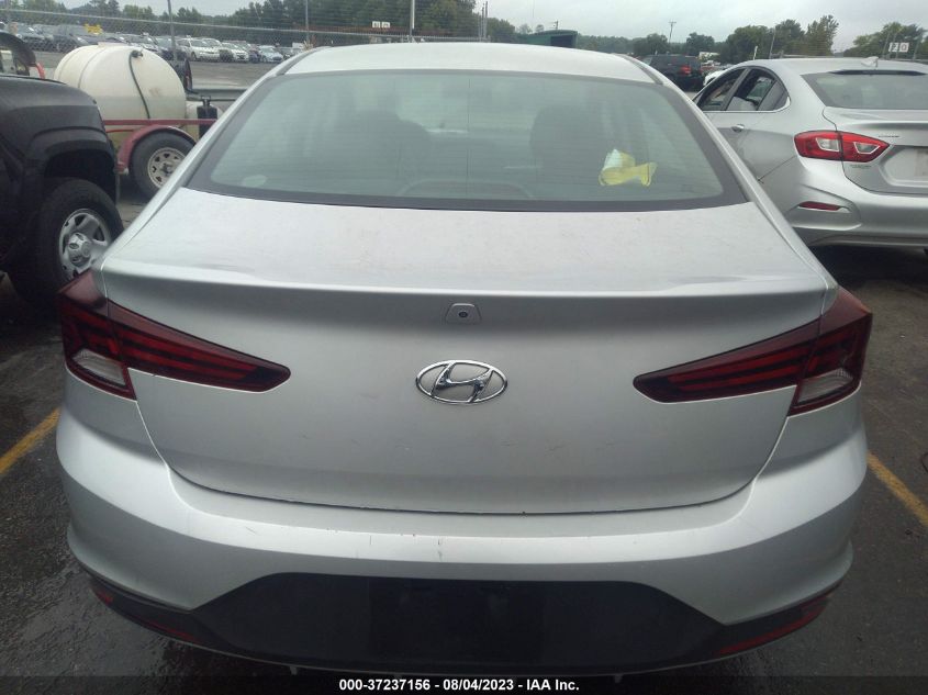 2019 HYUNDAI ELANTRA SE - 5NPD74LF4KH457761