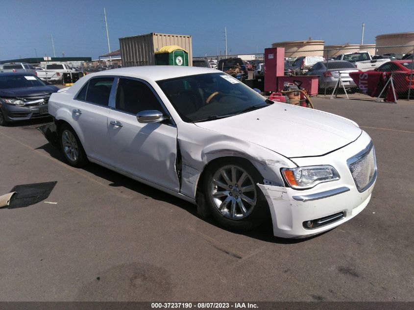 2013 CHRYSLER 300 300C - 2C3CCAEG5DH612037