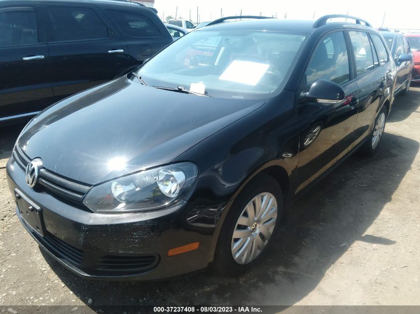 2013 VOLKSWAGEN JETTA SPORTWAGEN S - 3VWPP7AJ7DM638756