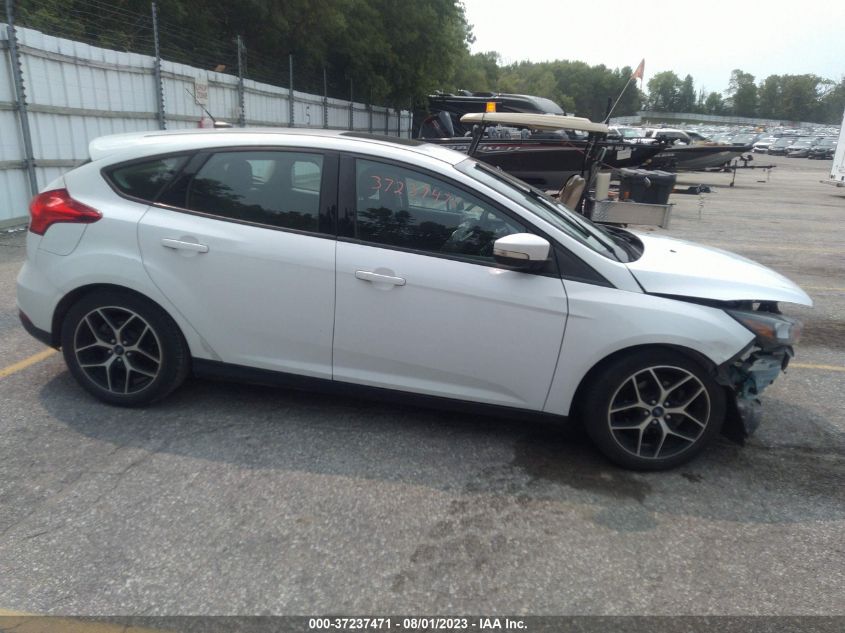 2017 FORD FOCUS SEL - 1FADP3M29HL213913