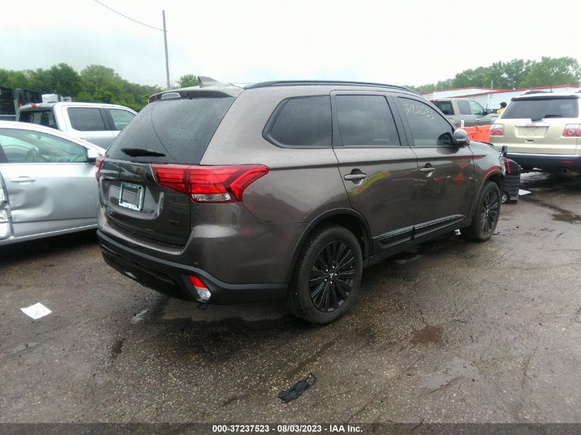 VIN JA4AD3A33LZ046774 Mitsubishi Outlander SE/SEL/LE/SP 2020 4