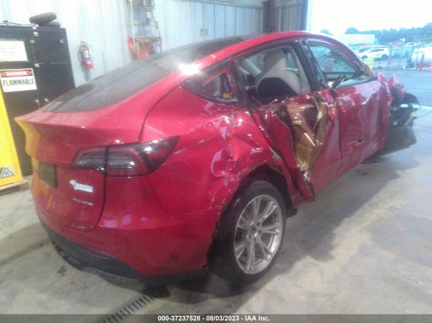 VIN 7SAYGDEE2NF564139 2022 TESLA MODEL Y LONG RANGE