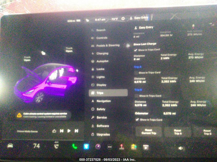 VIN 7SAYGDEE2NF564139 2022 TESLA MODEL Y LONG RANGE