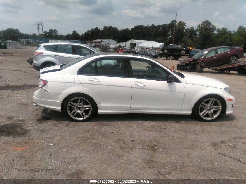 2013 MERCEDES-BENZ C-CLASS C 300 SPORT - WDDGF8AB4DR242311