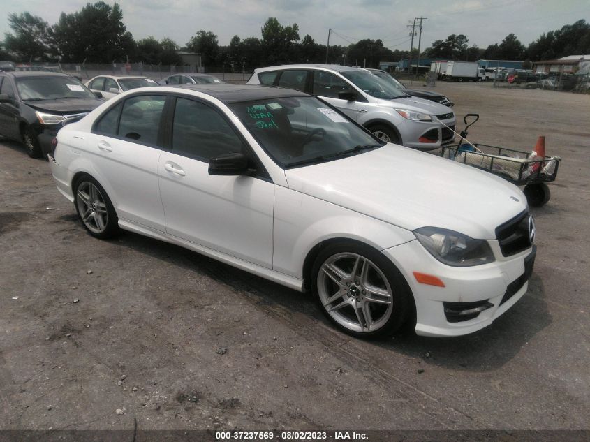 2013 MERCEDES-BENZ C-CLASS C 300 SPORT - WDDGF8AB4DR242311