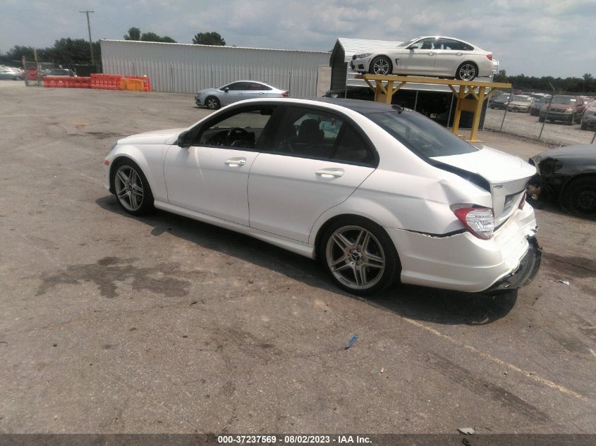 2013 MERCEDES-BENZ C-CLASS C 300 SPORT - WDDGF8AB4DR242311