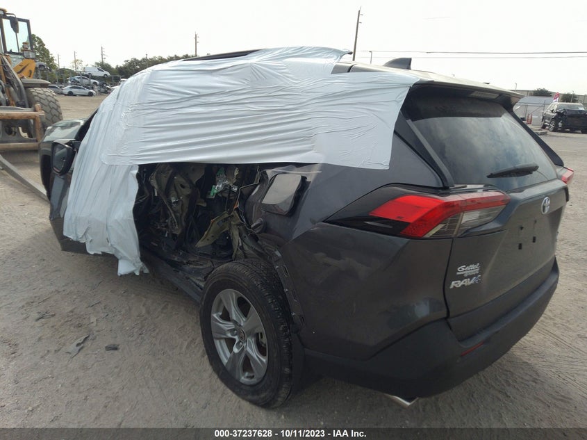 VIN 4T3RWRFV0NU054043 2022 TOYOTA RAV4 HYBRID XLE