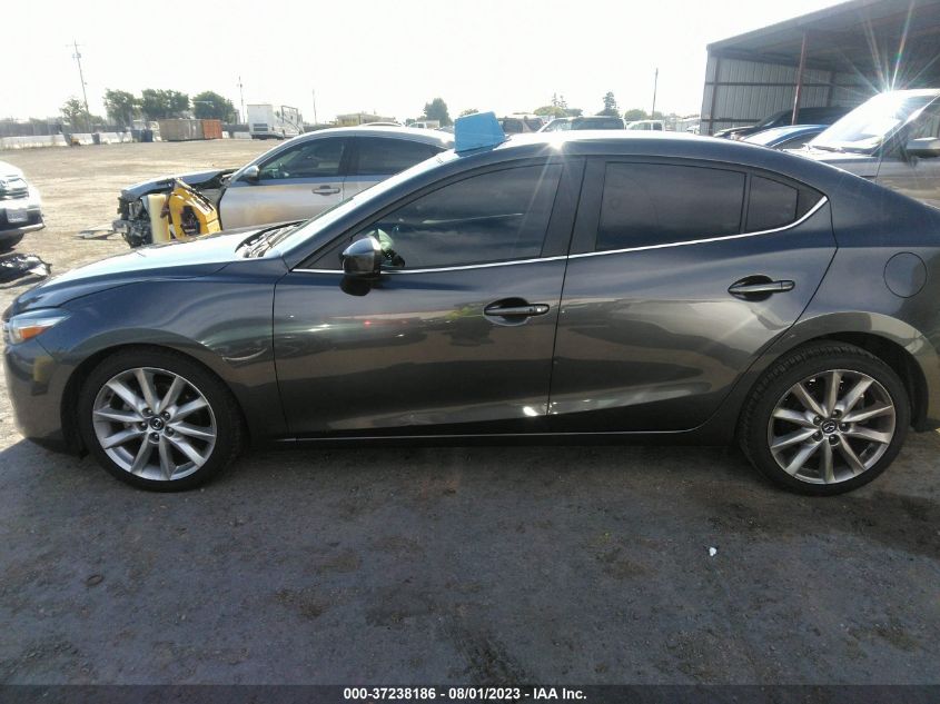 2017 MAZDA MAZDA3 4-DOOR TOURING JM1BN1V78H1115991