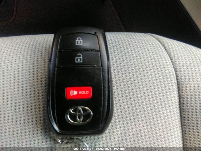 2022 TOYOTA COROLLA CROSS LE - 7MUCAAAG7NV001331