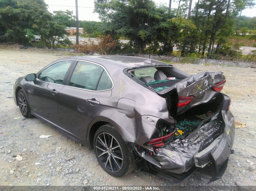 2022 TOYOTA CAMRY SE - 4T1G11AK4NU666100