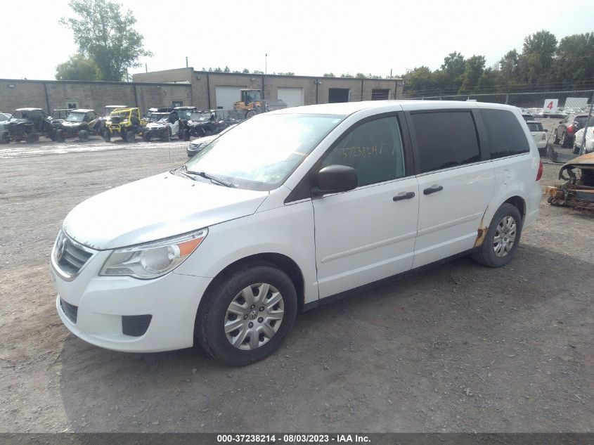 2013 VOLKSWAGEN ROUTAN S 2C4RVAAG3DR819185
