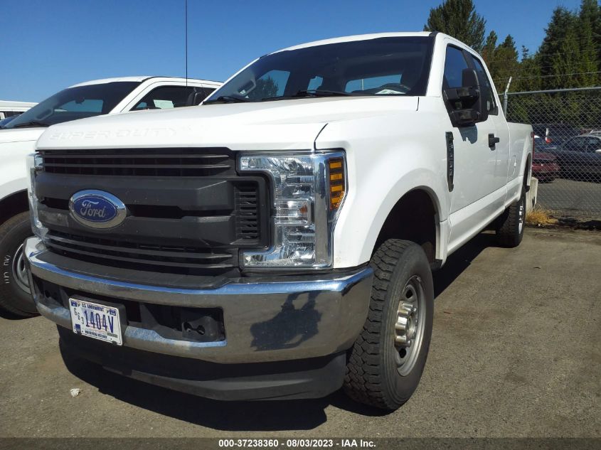 2018 FORD SUPER DUTY F-250 SRW XL/XLT/LARIAT - 1FT7X2B64JEC83935