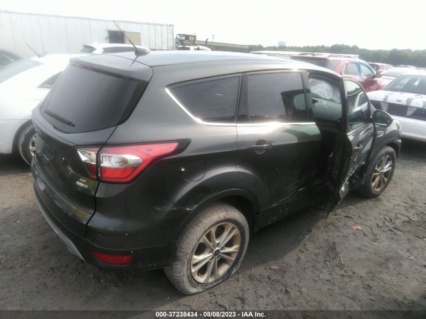 2017 FORD ESCAPE SE - 1FMCU9GD1HUE03547