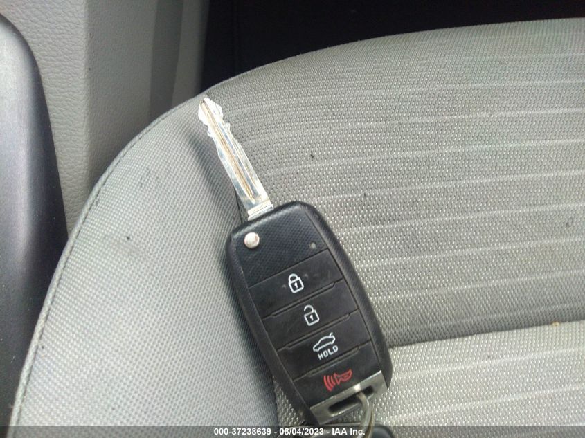 2016 KIA FORTE LX - KNAFX4A69G5534561