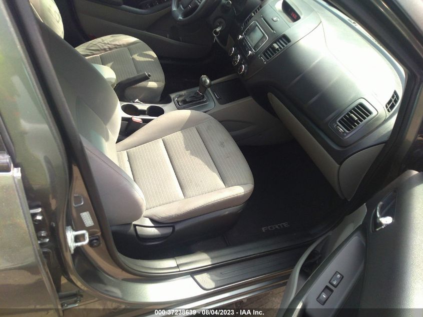 2016 KIA FORTE LX - KNAFX4A69G5534561